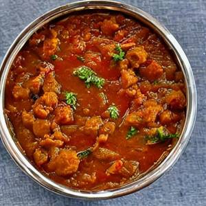 Dal Kolhapuri