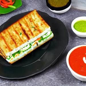 Veg Paneer Grill Sandwich