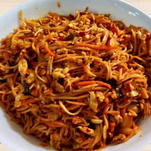 Schezwan Egg Noodles