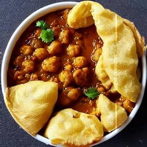 Single Poori Chana (Desi Ghee)