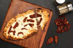 Sundried Tomato Delight Garlic Bread