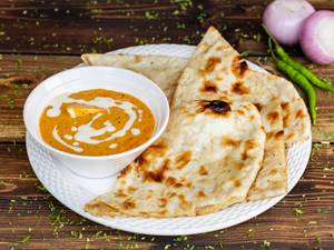 Cheese Naan With Gravy & Butter