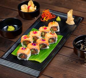 Salmon Sushi