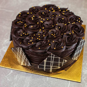 Truffle Chocolate Fresh Cream Cake