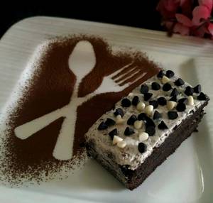 Balck Forest Pastry (2 Pieces)
