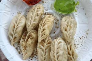 Paneer Steamed Momos(10pcs)