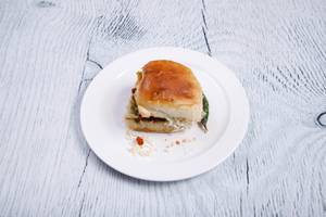 Paneer cheese vada pav