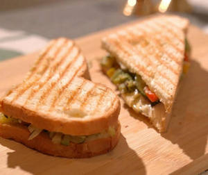 Grilled Vegetable Sandwich