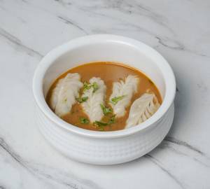 Chicken Jhol Momo 8pcs