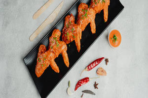 Garlic Honey Tossed Wings