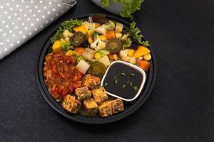 Herb Grilled Paneer Salad Power Pack