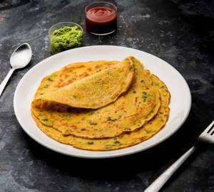 Pyaz besan chila [2 Pieces]