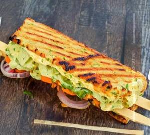 Chicken Tikka Grilled Sandwich