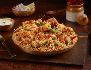 Paneer & Veg Mughal Biryani