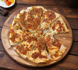 Indian-Style Lasagna Pizza