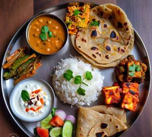 Ghar ki thali