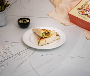 Falafel Pita Wrap