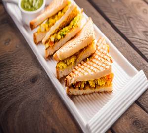 Paneer Tikka Sandwich(4Piece)