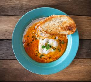 Cilbir (Turkish Eggs)