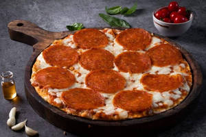 Thin Crust Pepperoni Pizza [11 Inches]