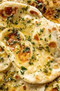 Butter naan (tandoor)