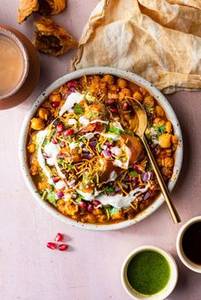Samosa Chaat 