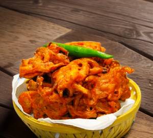 Mix or onion or gobhi pakoda
