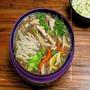 Chicken Rice Noodles Soup