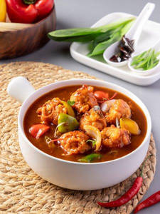 Hot Garlic Chicken Gravy - 6 Pcs (Serves 2)