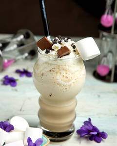 Premium Vanilla Shake