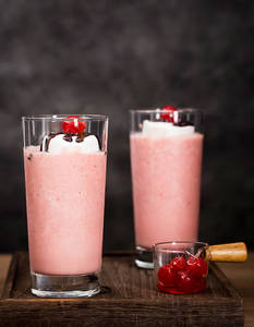 Regular Strawberry Thick Shake