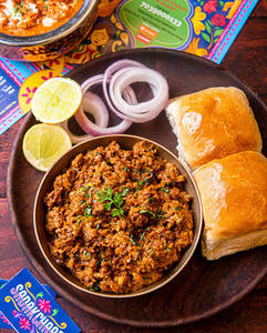 Soya Keema Pav