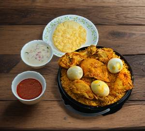 Mini Bucket Chicken Biryani [ Serve 3-4 People]