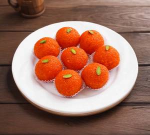 Boondi laddu