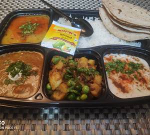 Jain Deluxe Thali
