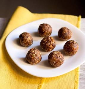 Khajoor Dry-fruits Laddoo