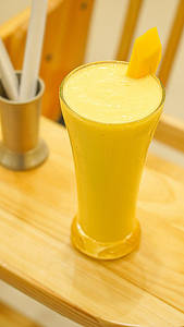 Mango Milkshake