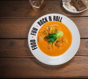 Chicken Massaman Curry [550 Gm]