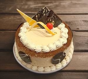 Tiramisu exotic cakes