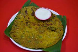 Thalipeeth [1 Piece]