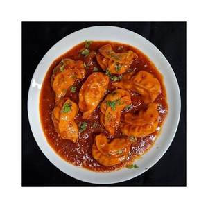 Amritsari Gravy Momos [8 Pieces]