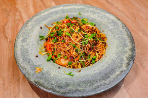 Veg Chilli Garlic Noodles