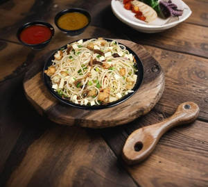 Veg Mixed Noodles