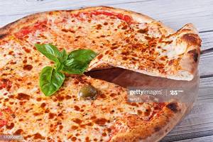 Medium  Margherita