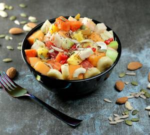 Fruit Bowl with Nuts