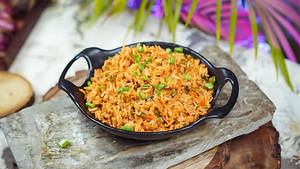 Schezwan Fried Rice [Serves 1]