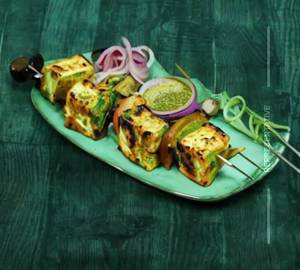 Achari paneer tikka
