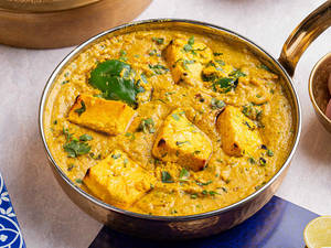 Paneer Zafrani Tikka Masala