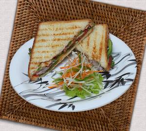 Veg peri peri sandwich