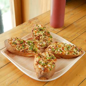 Spicy Garlice Bread Toast